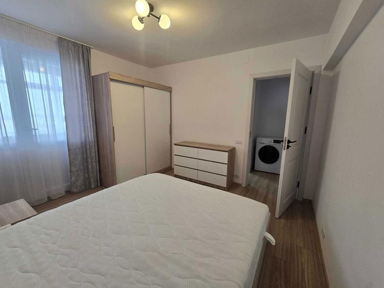 Ap 2Cam prima inchiriere, renovat, bloc T3,langa Gen. Nr. 3 Marasesti - 4