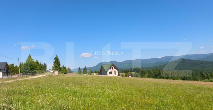 Teren extravilan 28 ari,zona Piatra Fantanele