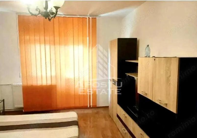Apartament cu o camera, etaj 1, decomandat, zona Sagului - 2