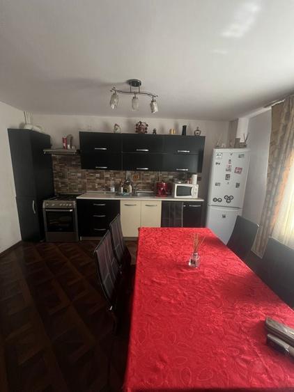 Vand casa rm sarat - 8