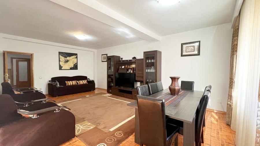 Casa individuala 5 camere I Posibil spatiu comercial I 300 mp I Parcul Lacul Tei - 6