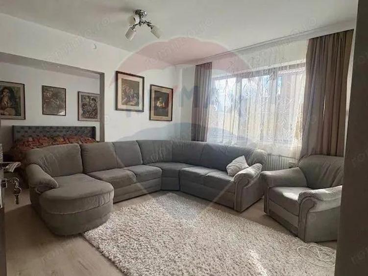 Casa / Vila cu 6 camere de vanzare - 7