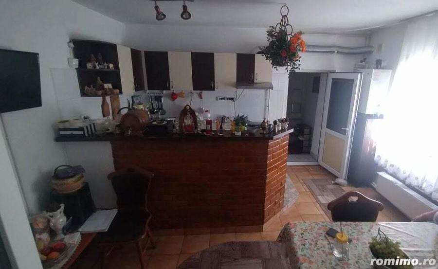 Casa Km 4-5 doua familii - 3