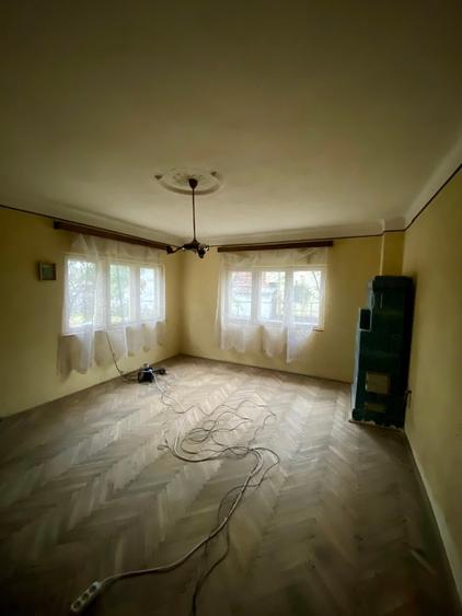 Casa cu teren 2105 mp Campina zona rezidentiala - 2