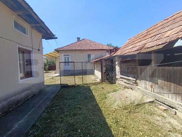 Casa cu 3 camere ?i o bucatarie de vara ?i 1300 mp teren ?i anexe - 7