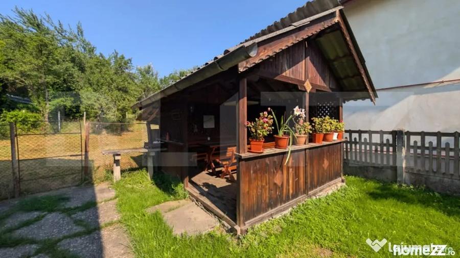Casă cu 3 camere cu Teren 2180 Mp în Central