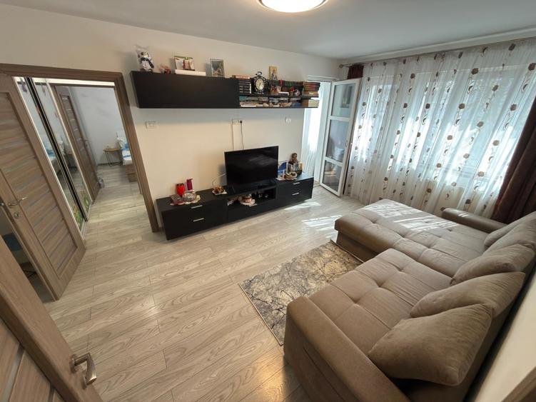 Apartament 2 camere, etajul 2, langa Park Lake, Bd. Camil Ressu, nr. 29 - 1