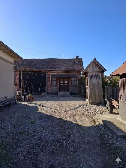 Vand casa in Surduc - 1