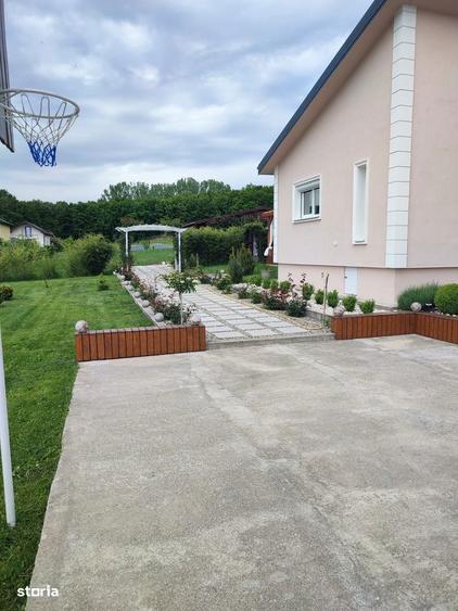 Casa Piscani, mobilata si utilata, 5 camere, moderna - 11