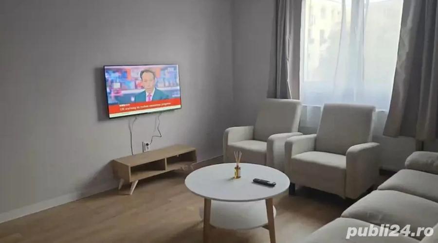 Inchiriez apartament 3 camere - 1