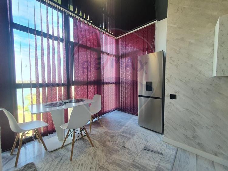 Vanzare Apartament cu 2 camere Lux in zona Tomis Nord - 16