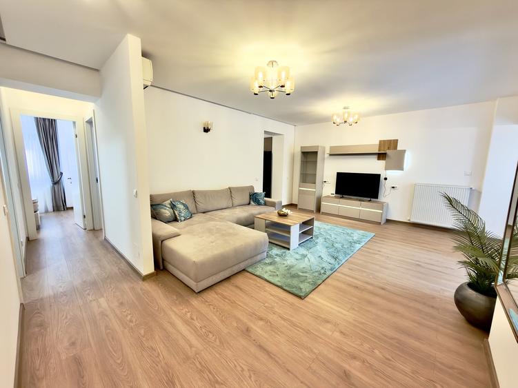 Apartament cu 3 camere decomandat, mobilat în Floreasca