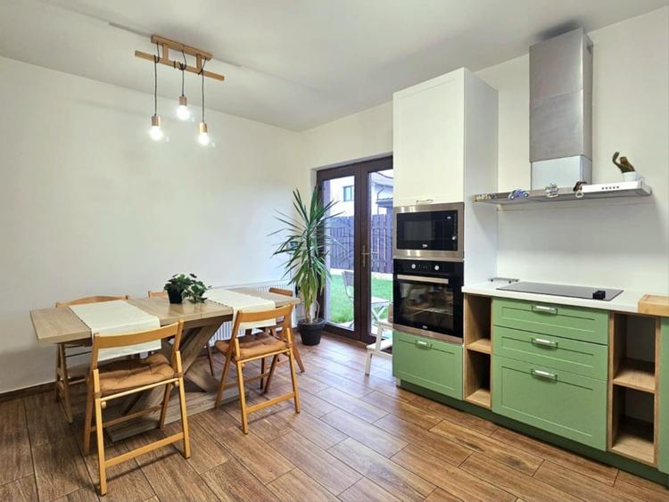 Casă eficientă energetic in Domnești – 5 camere, 3 bai -180 mp utili + garaj. - 8