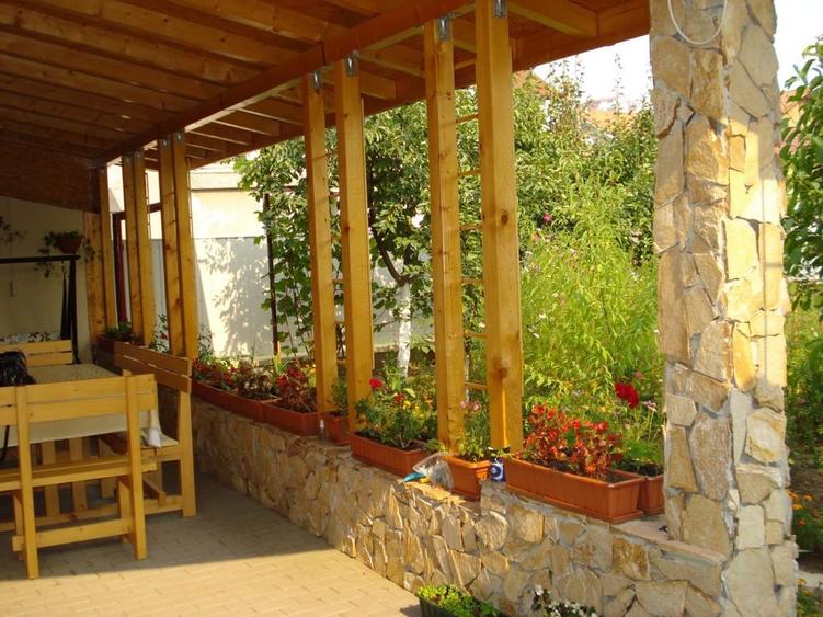 Inchiriez vila, suprafata utila 360mp, Sibiu, str Sacel, zona Tilisca - 1