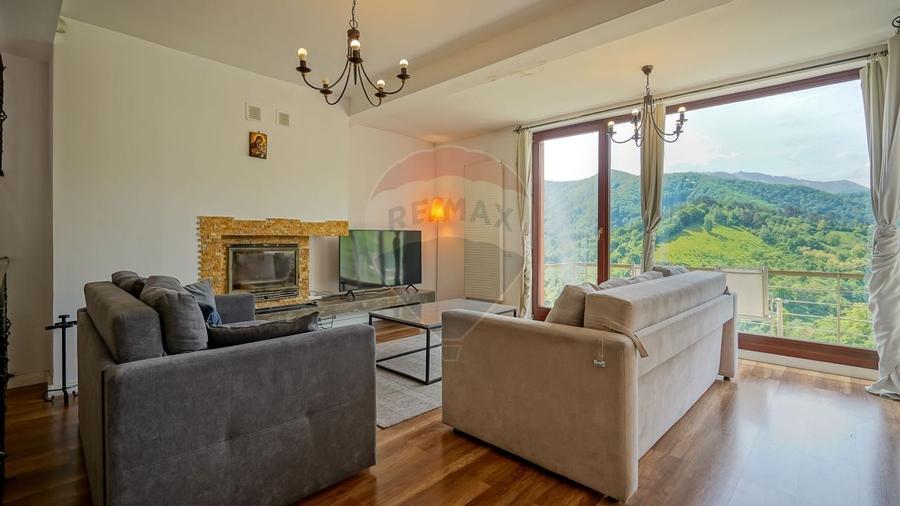 VILA PANORAMICA PE DRUMUL POIENII –PRIVELISTI UNICE ASUPRA BRASOVULUI - 3