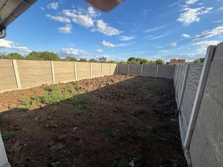 Duplex modern in comuna Sanandrei - 9