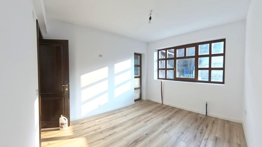 Vila de vânzare în stațiunea balneoclimaterică Sărata Monteoru - 5