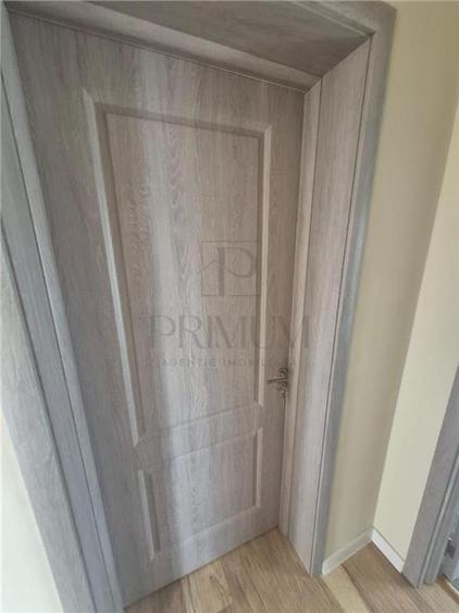 Duplex pe parter - 3 dormitoare - zona foarte buna - gata de mutat - 7