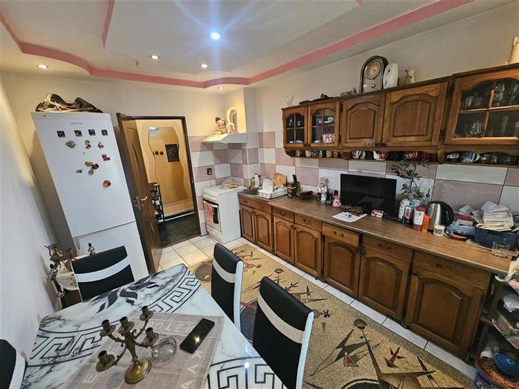 Resita, 3 Cam. Dec., Micro 4 - 7