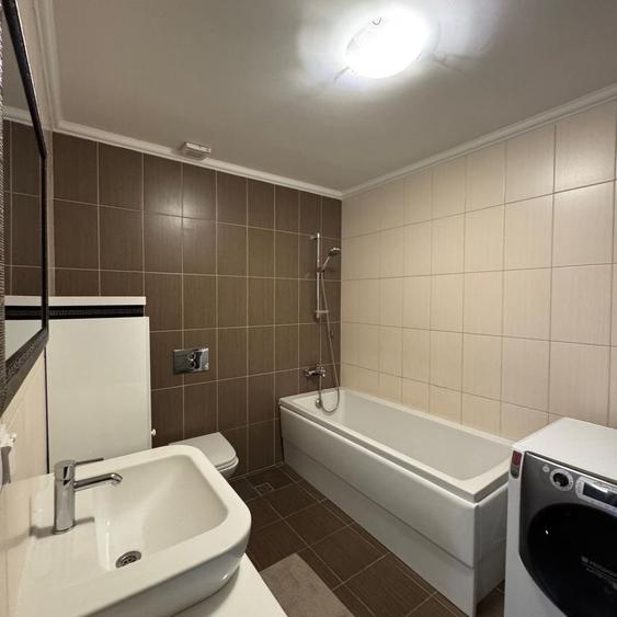 Vanzare Apartament 3 Camere * Mobilat Utilat *  Piscina * Acces padure - 16