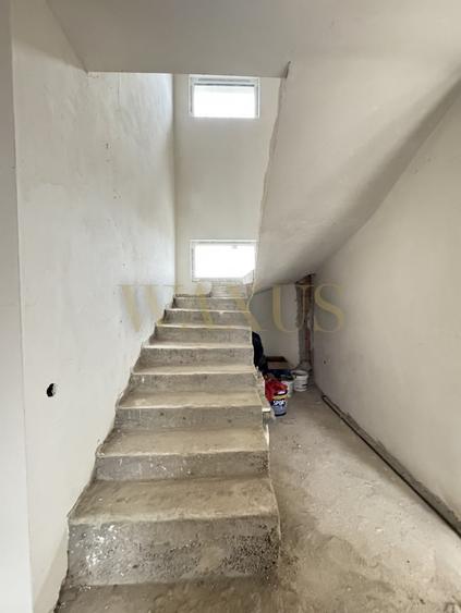 Triplex, 4 camere decomandate, P+1ET, 120 mp, curte 40 mp, 2 parcari, Urusagului - 10