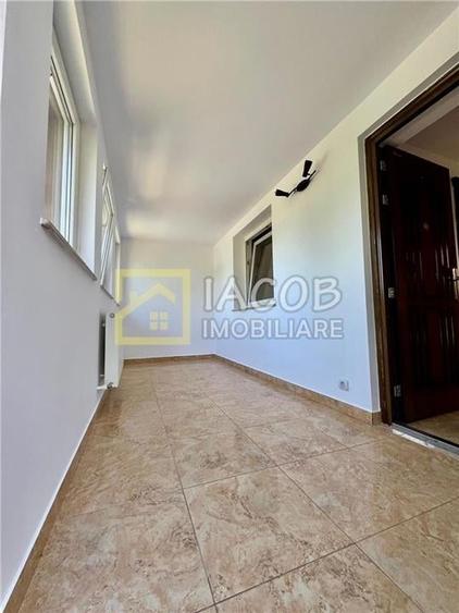 Casa P+M, loc. Faraoani, jud. Bacau - 9