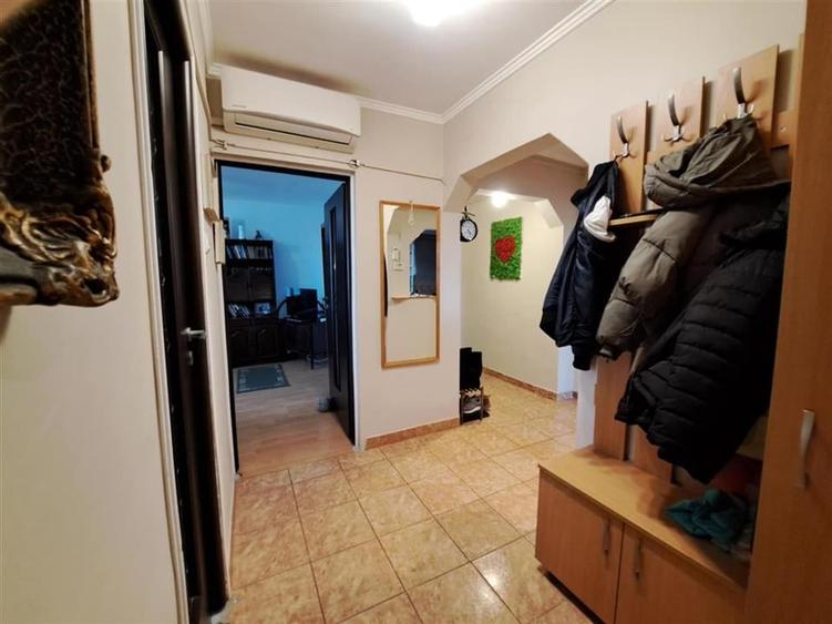 RECO apartament central Salonta - 6