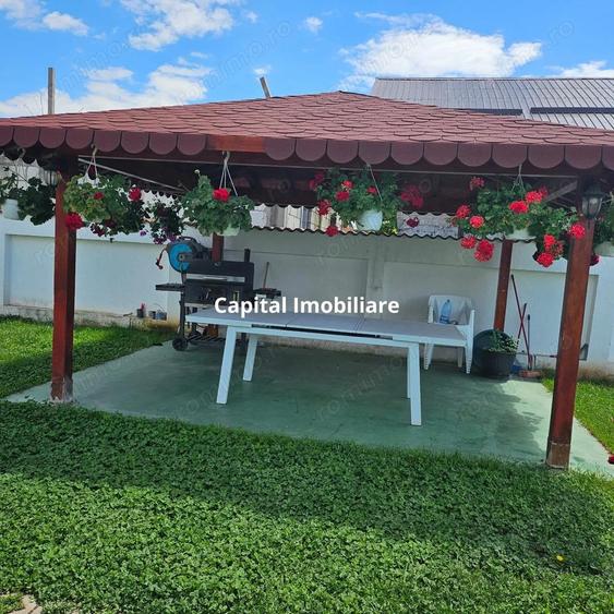 Casa Strejnicu: 150m2, 3 dormitoare, 2 bai, 2 garaje - 3