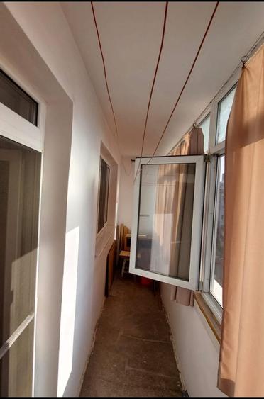 Apartament cu 4 camere decomandat- Micro 17 - 9