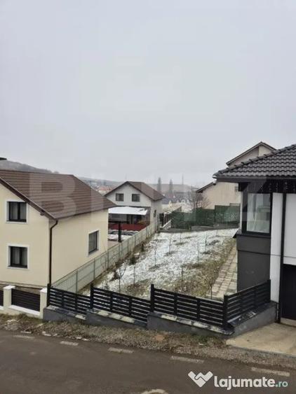Vila superba de vanzare in cartierul Rasaritului Sancraiu de - 3