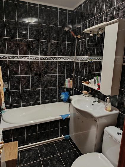vand apartament 4 camere centru - 3