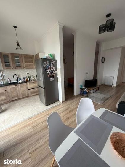 Inchiriez studio Solid House Corbului - 2