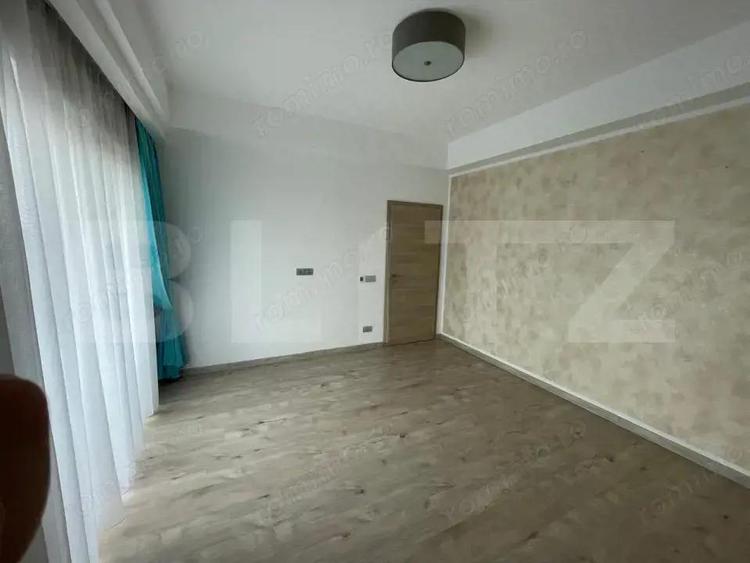 Penthouse cu 4 camere 120 mp si terasa 55 mp, zona centrala - 17