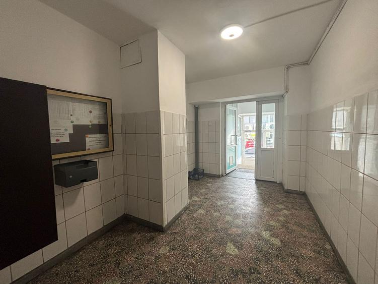 Dristor 3 Camere 71 Mp 15 Min Metrou Instalatii Schimbate Bloc 1973 Reabilitat - 10