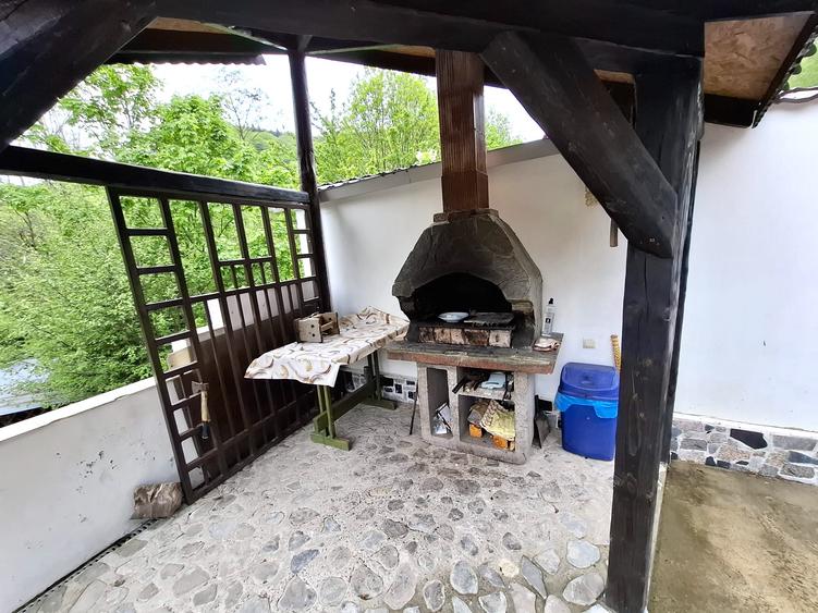 Vila de vânzare în Lepșa – Refugiul tău din inima Munților Vrancei - 14