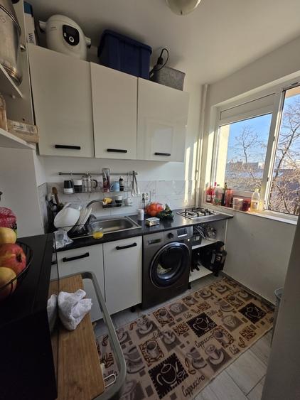 Dristor, chiar la gura de metrou, 10 minute mall Park Lake si parc IOR - 5