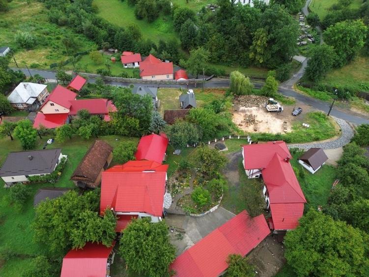 De vânzare casă din caramida cu teren – zonă Pensiunea Secret Garden - 6