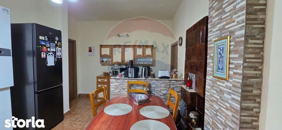 Casa de vanzare cu mansarda spa?ioasa in Chi?ineu-Cri? - 20