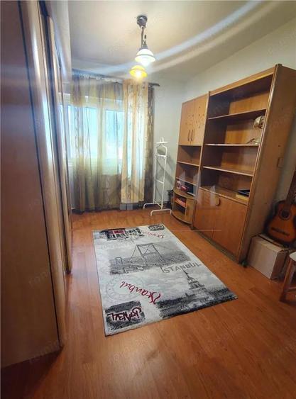 Apartament 4 camere zona Nicolina - Rond Vechi - 9