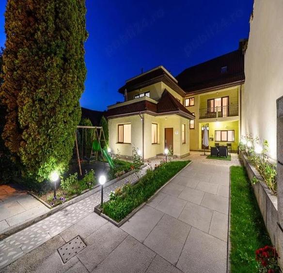 Casă cu Teren 550 Mp în Central
