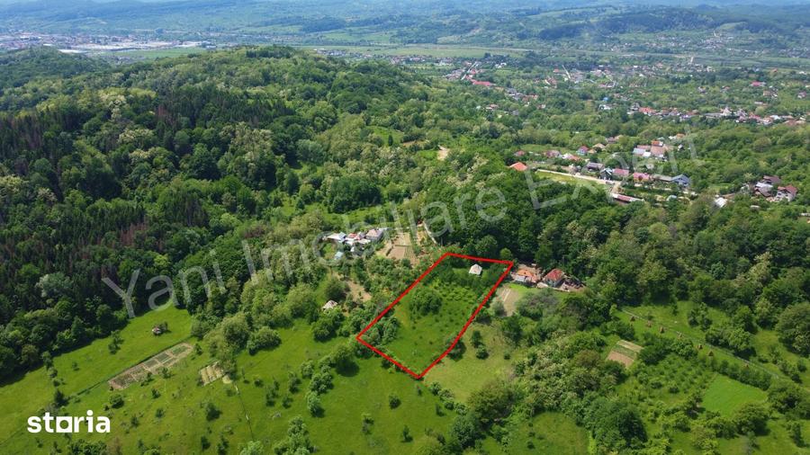Casă cu 2 camere cu Teren 4105 Mp în Valea Iașului