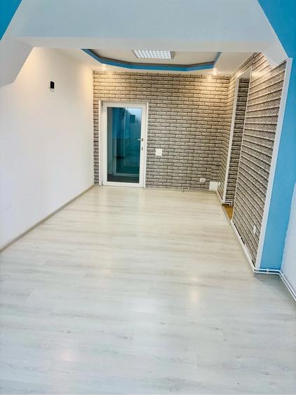 Spațiu comercial, de 62 mp, în Șelimbăr