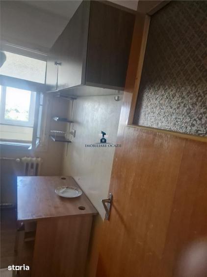 Garsonieră decomandată în Berceni