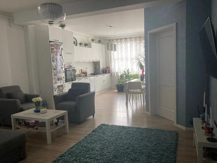 Apartament cu 2 camere semidecomandat, mobilat în Florești — fotografia 2