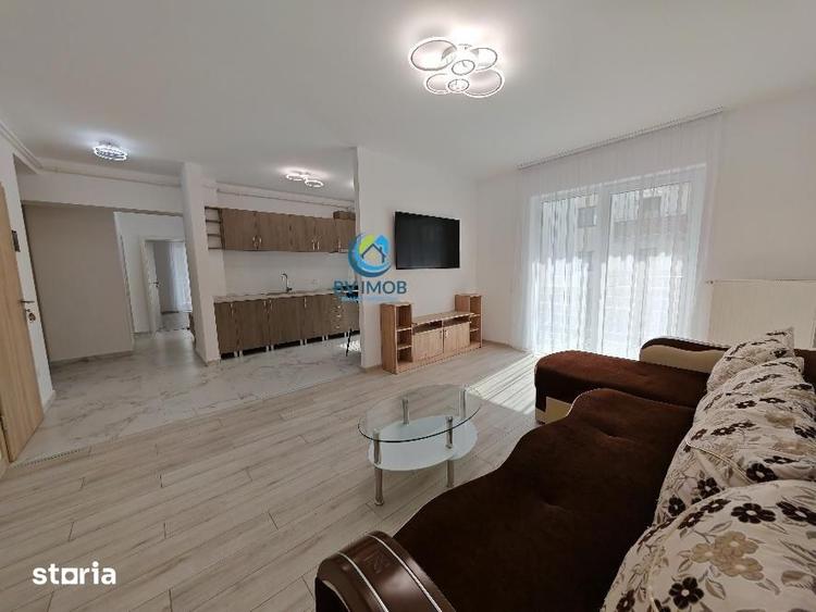 Apartament cu 3 camere, mobilat în Central