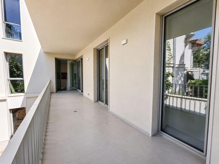 Apartament 4 camere de închiriat Armenească – Universitate NOU - 9