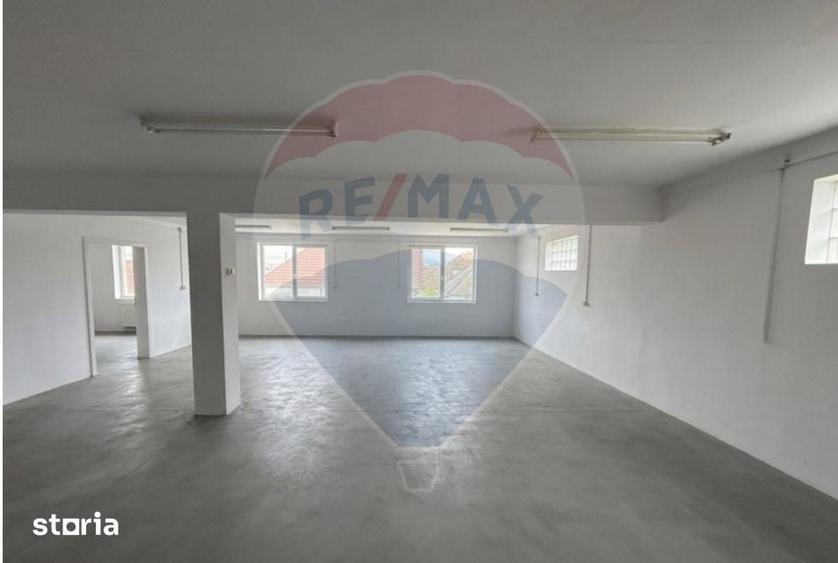 Spațiu comercial, de 160 mp, în Lazaret
