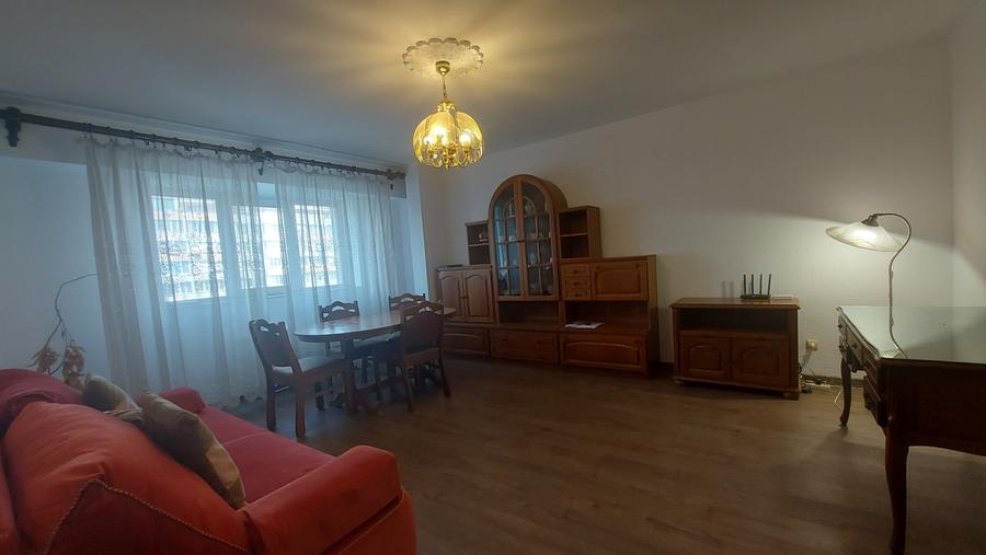 Apartament cu 2 camere decomandat în Mihai Bravu