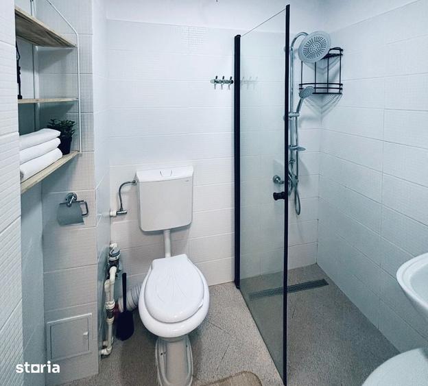 Apartament cu 2 camere decomandat în Drumul Taberei
