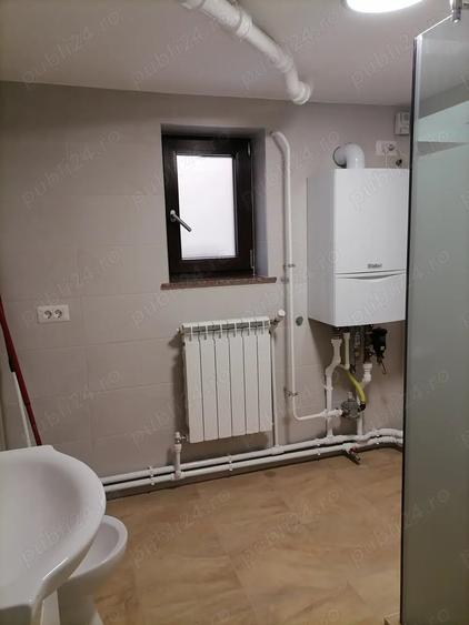 Casă cu 6 camere în Central